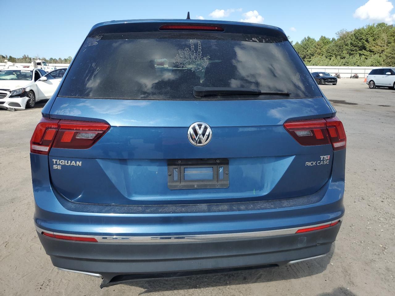 2018 Volkswagen Tiguan Se VIN: 3VV3B7AXXJM205451 Lot: 83839895