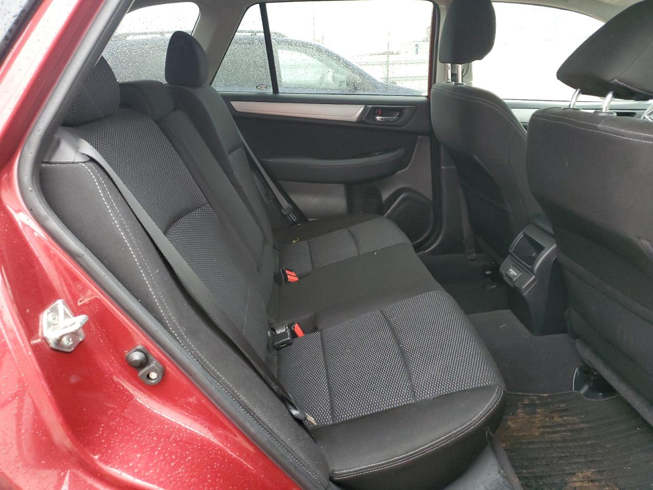 2018 Subaru Outback 2.5I Premium VIN: 4S4BSAHC2J3218833 Lot: 71540105