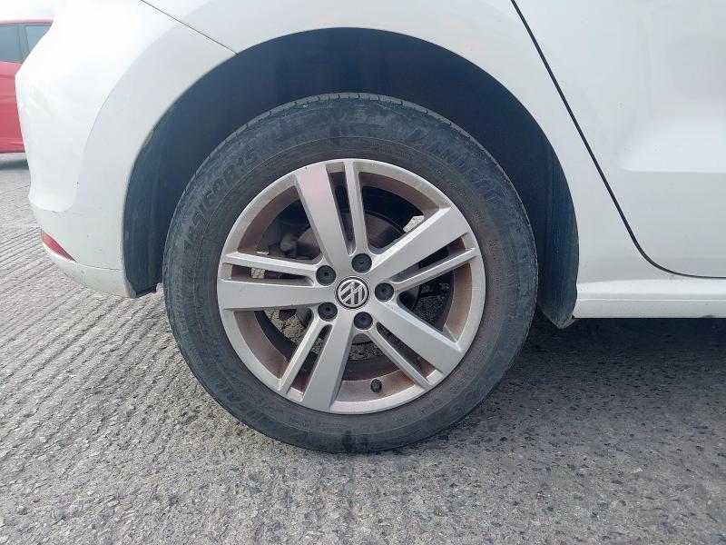 2016 VOLKSWAGEN POLO MATCH