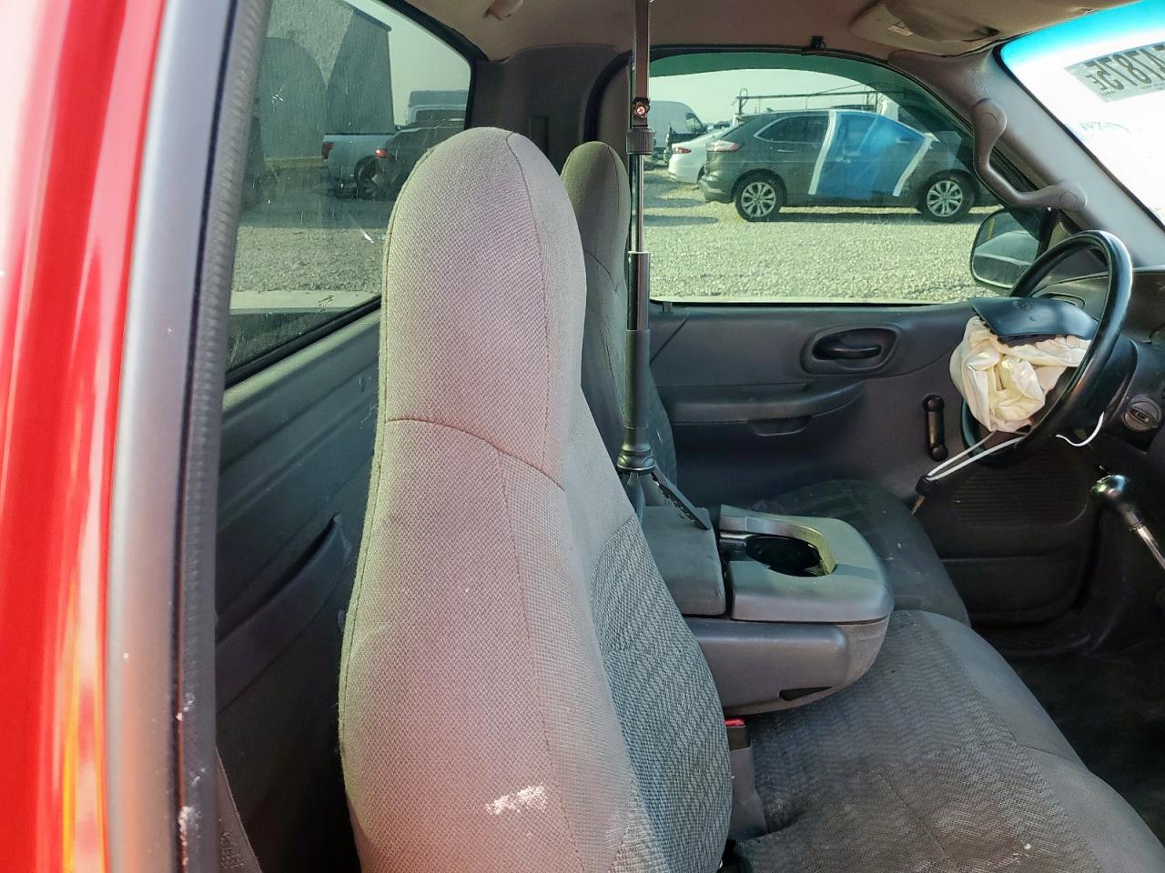 2000 Ford F150 VIN: 1FTZF0724YKB00812 Lot: 71547875