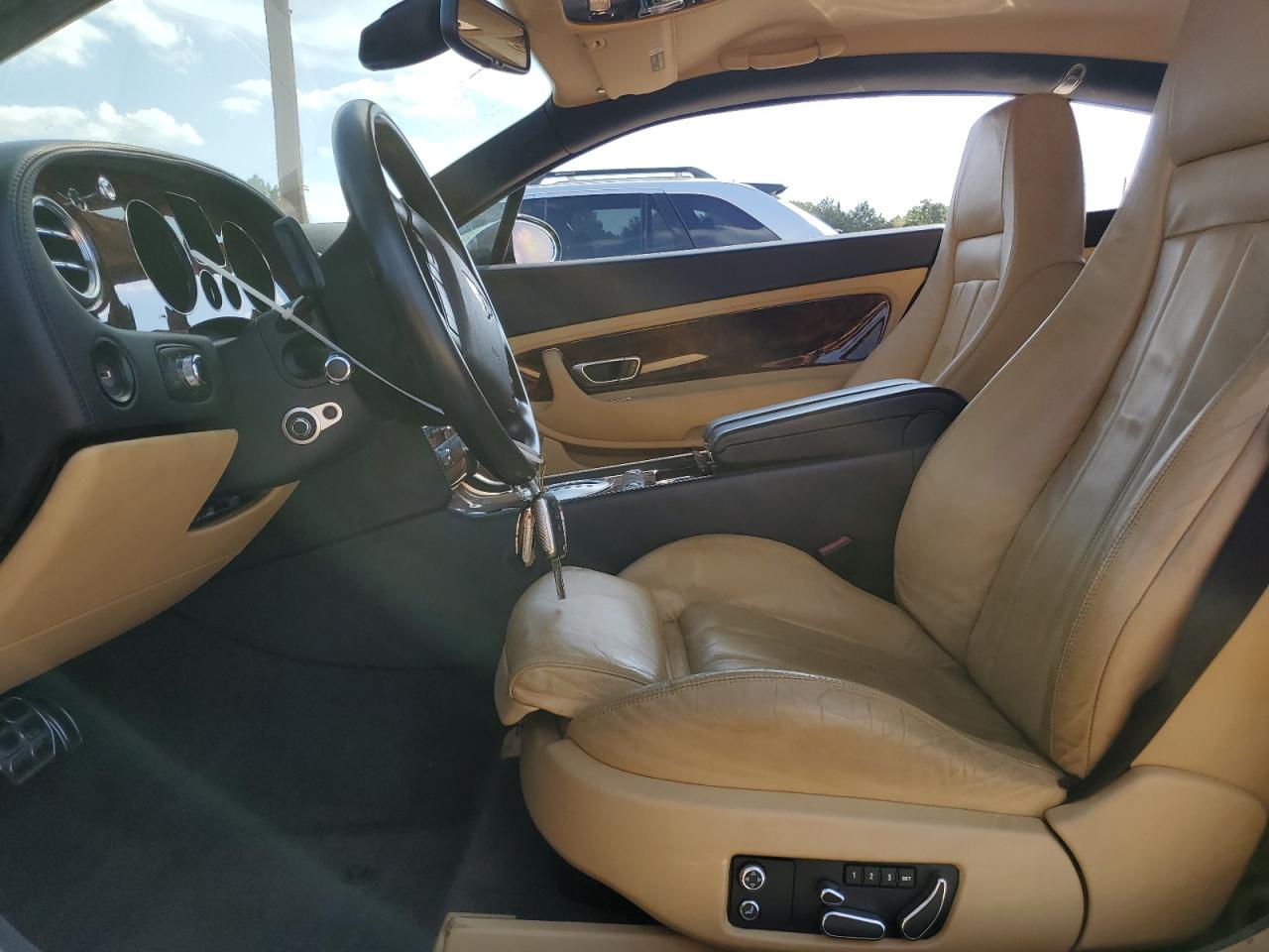 2004 Bentley Continental Gt VIN: SCBCR63W34C020935 Lot: 81279585