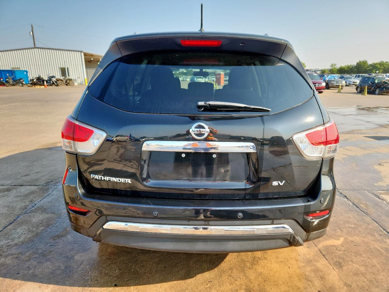 2015 Nissan Pathfinder S VIN: 5N1AR2MN6FC717890 Lot: 71846015