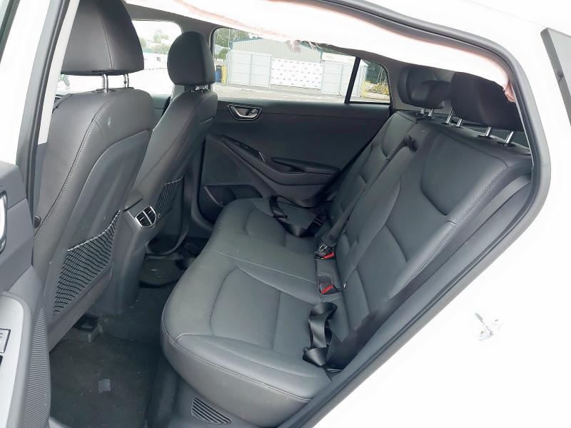 2021 HYUNDAI IONIQ 1.6 GDI HYBRID PREMIUM SE 5DR DCT