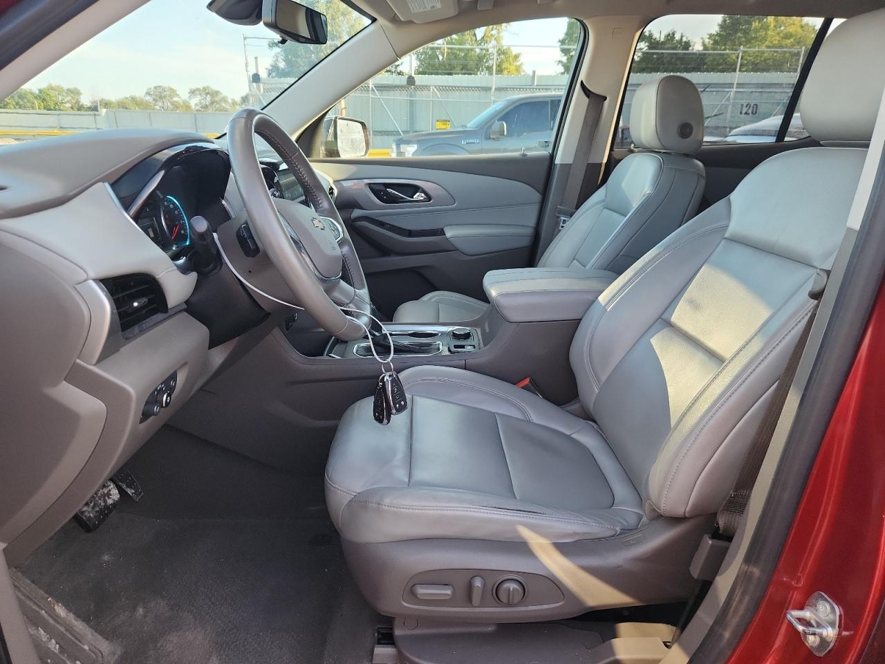 2018 Chevrolet Traverse Lt VIN: 1GNERHKW2JJ127962 Lot: 81369605