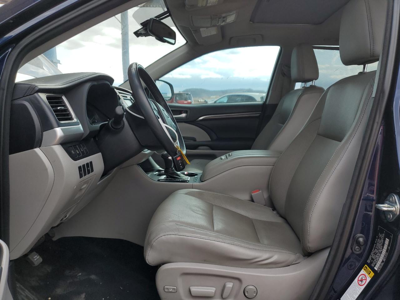 2014 Toyota Highlander Limited VIN: 5TDYKRFH3ES014431 Lot: 84043555