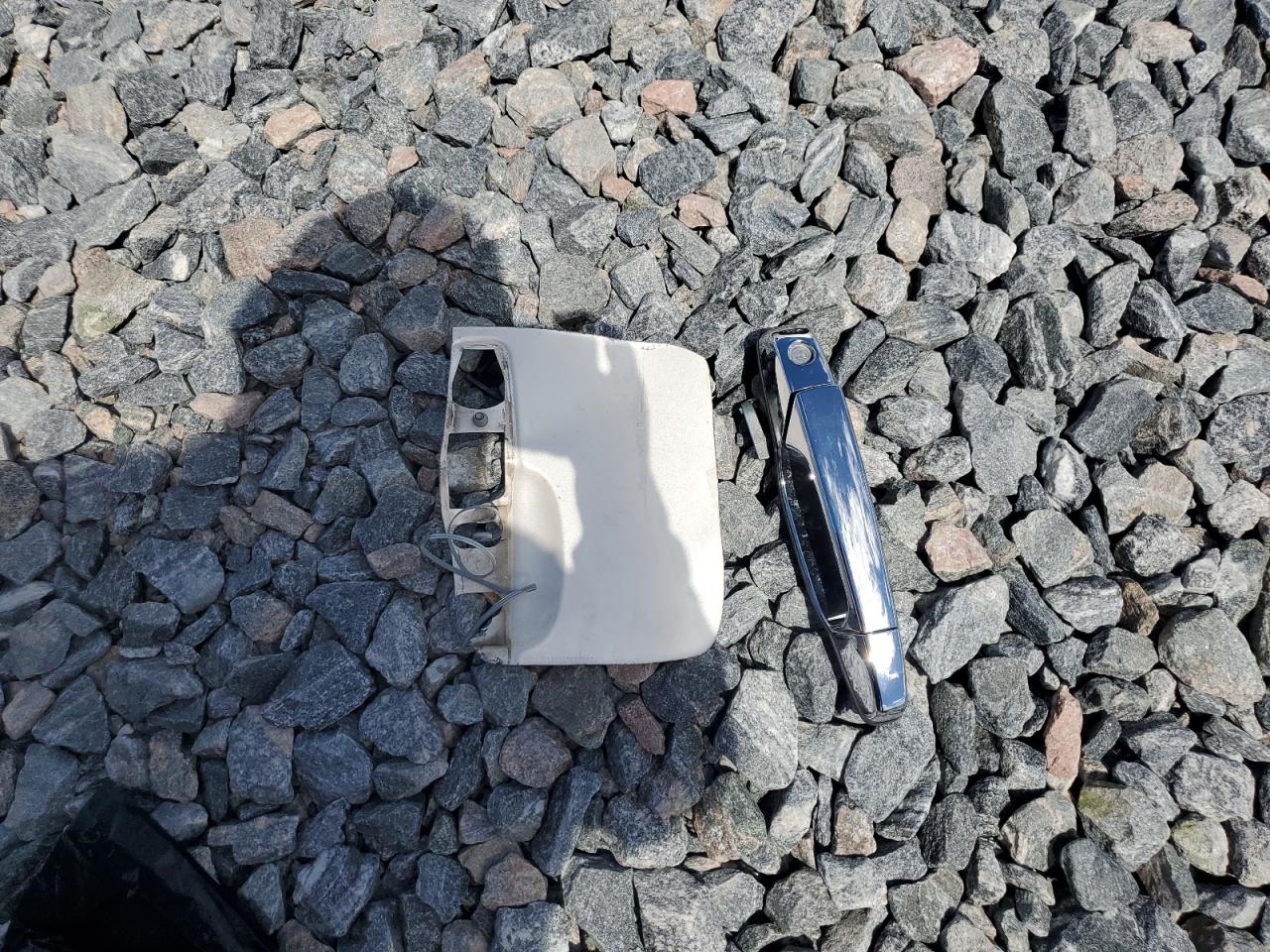 2009 GMC Yukon Denali VIN: 1GKFK03299R258354 Lot: 70780905