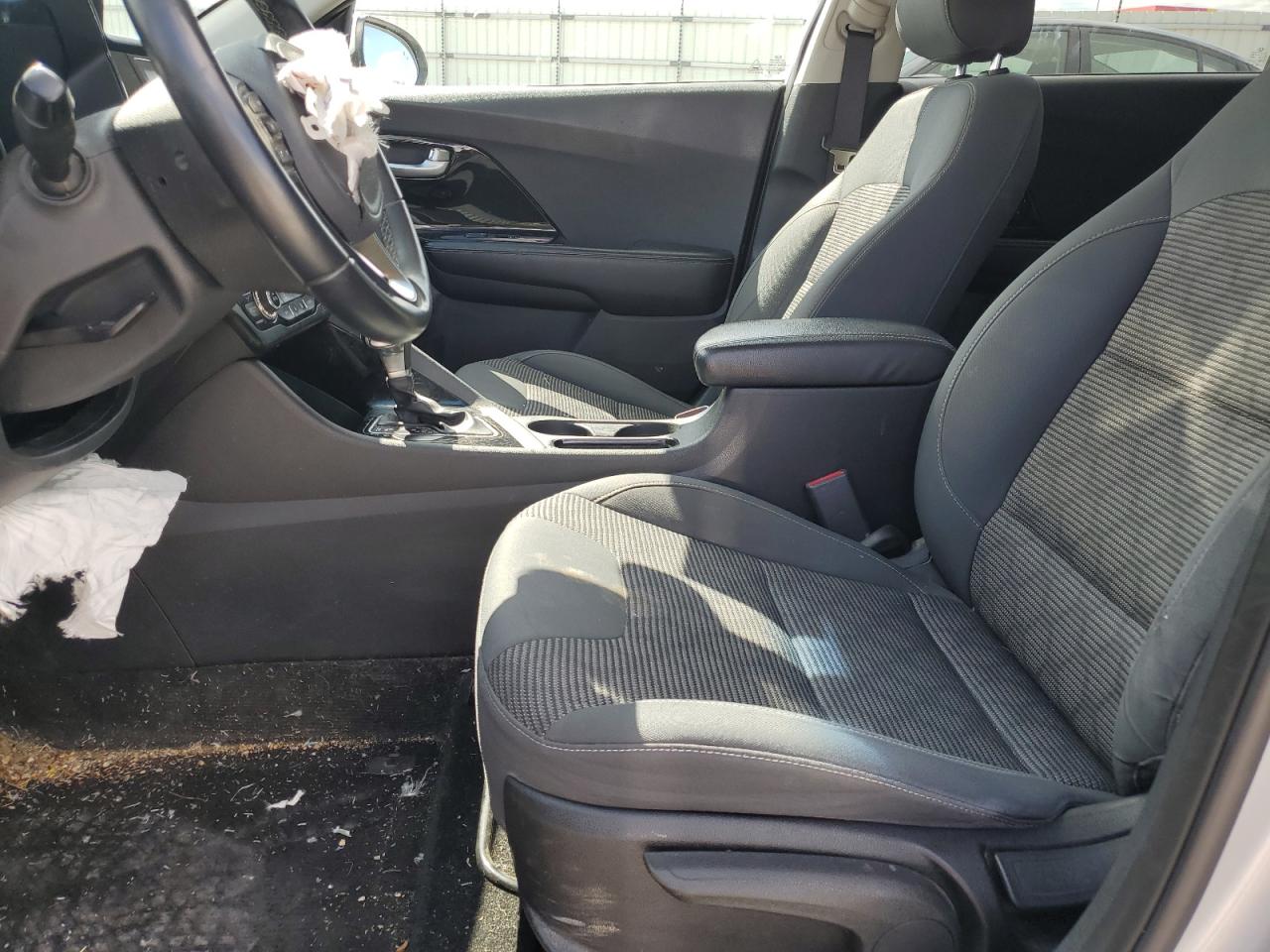 2020 Kia Niro Lx VIN: KNDCB3LC5L5381074 Lot: 81616735