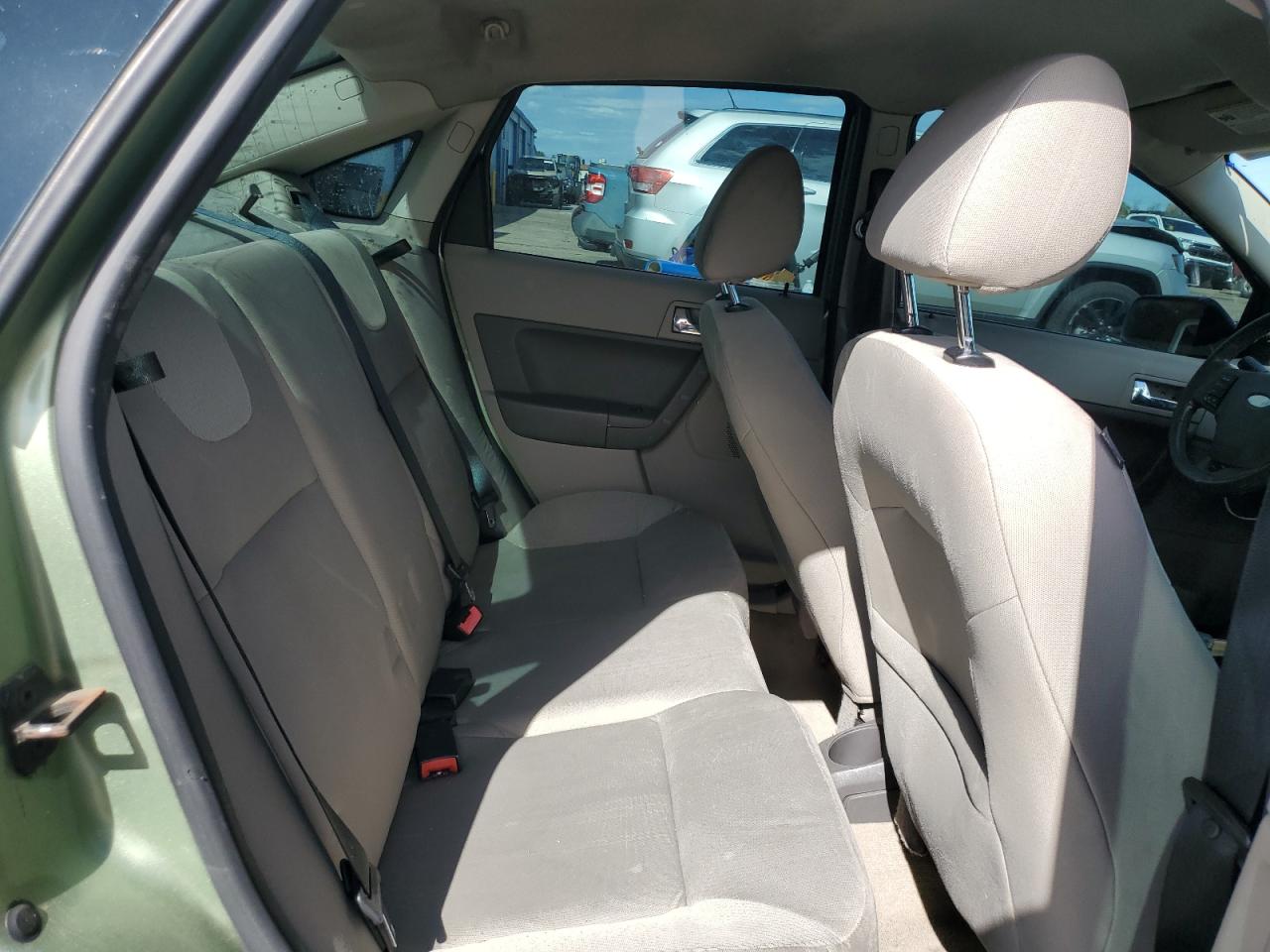 2008 Ford Focus S/Se VIN: 1FAHP34N08W104881 Lot: 81975165