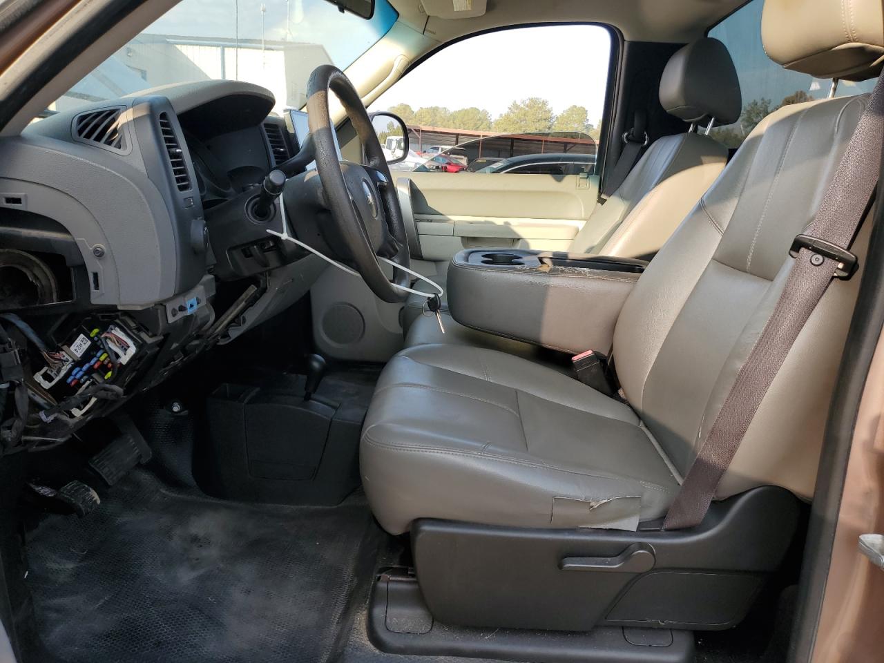 2012 Chevrolet Silverado K1500 VIN: 1GCNKPE09CZ328647 Lot: 81324195