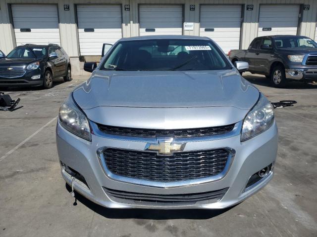 Седаны CHEVROLET MALIBU 2016 Серебристый