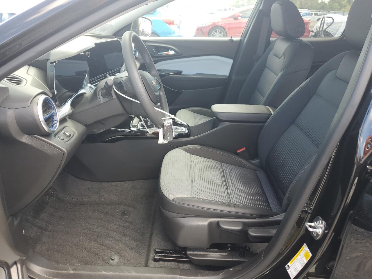 2025 Chevrolet Trax 1Lt VIN: KL77LHEP2SC308828 Lot: 84237505