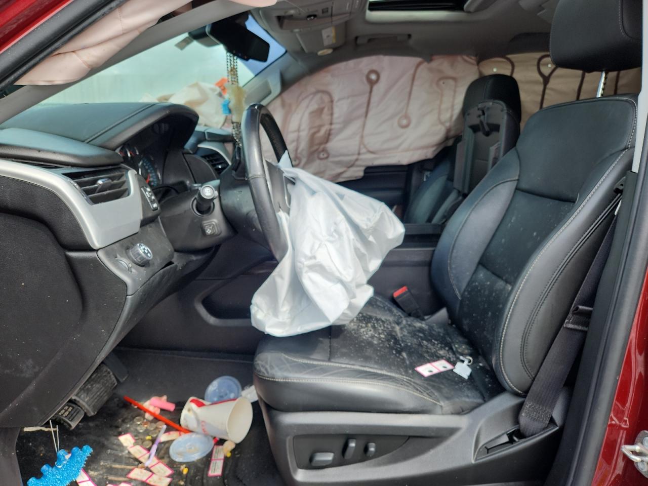 2020 GMC Yukon Xl C1500 Slt VIN: 1GKS1GKC5LR218235 Lot: 82075955