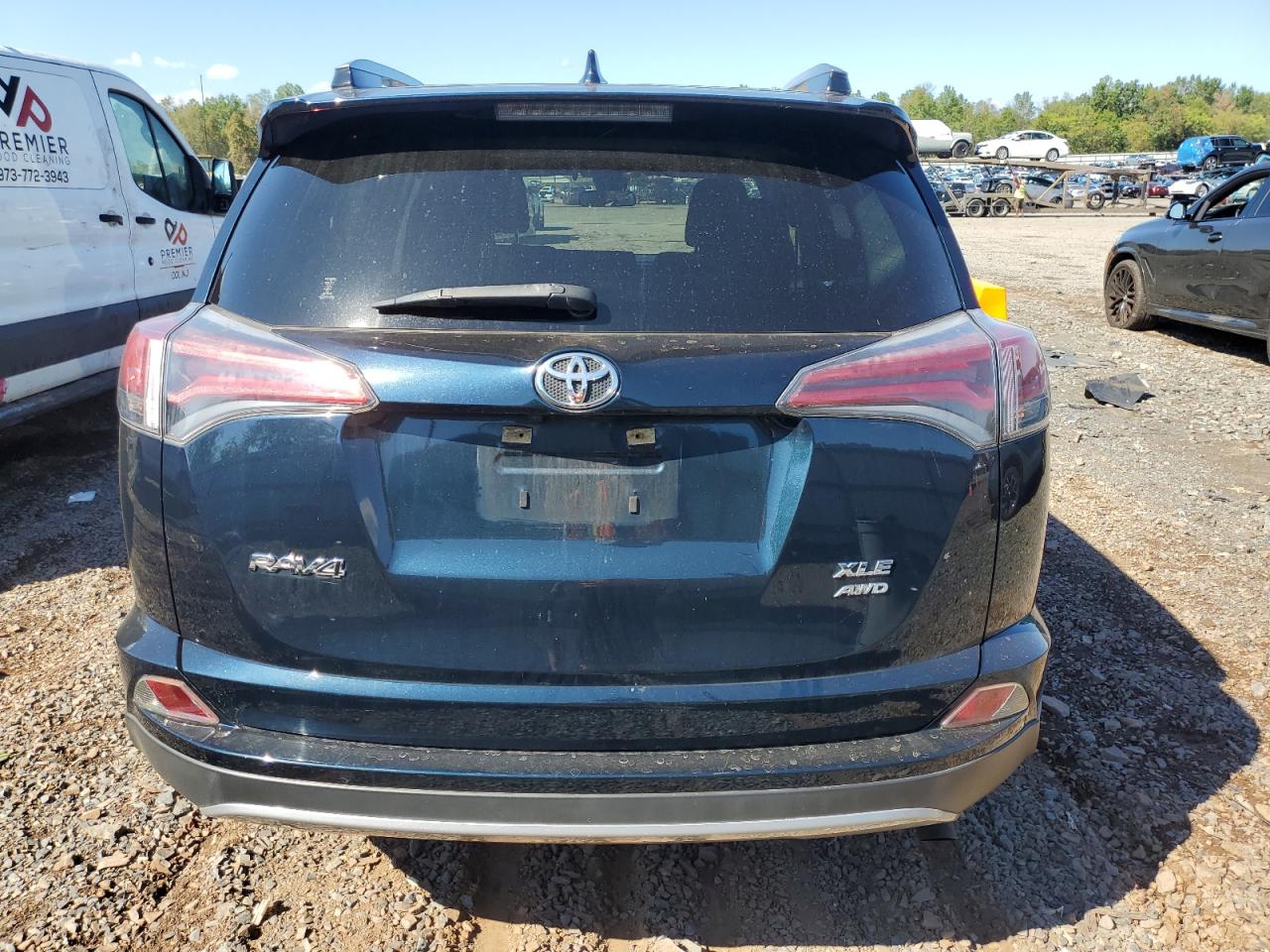 2017 Toyota Rav4 Xle VIN: JTMRFREVXHJ118528 Lot: 80279895