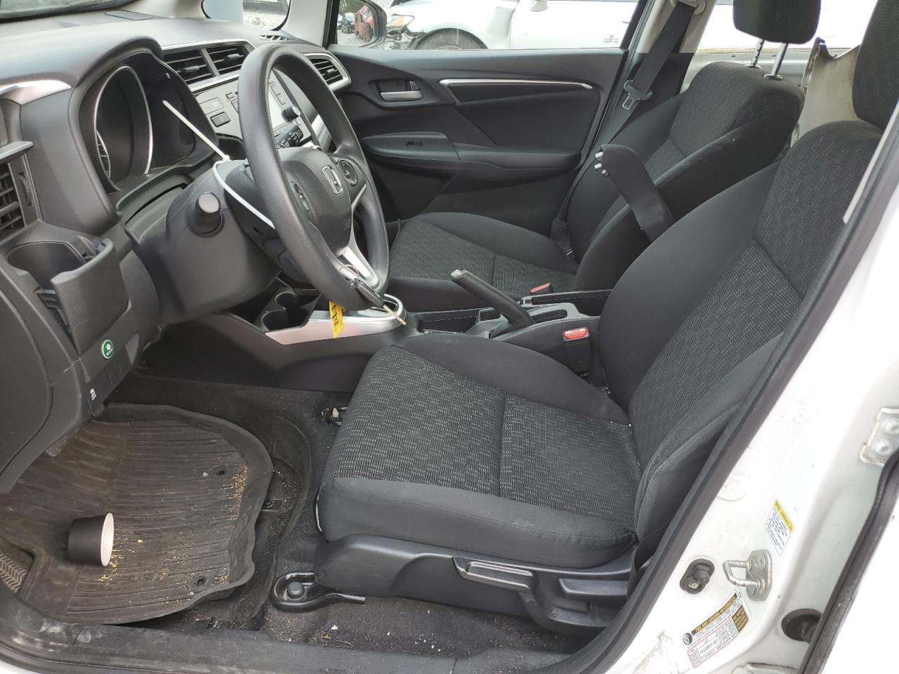 2015 Honda Fit Lx VIN: 3HGGK5H59FM786538 Lot: 71548525