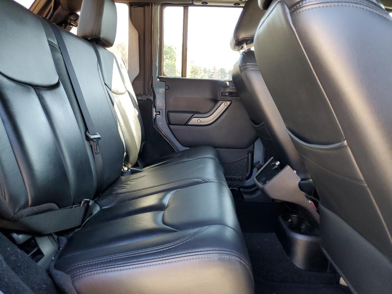 2015 Jeep Wrangler Unlimited Sport VIN: 1C4BJWDG3FL519664 Lot: 70350475