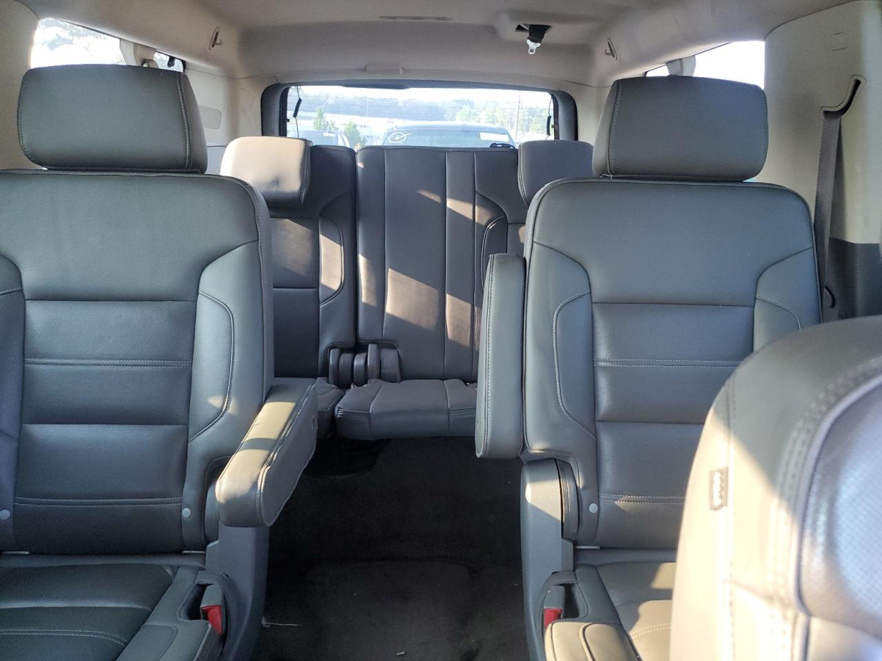 2015 GMC Yukon Xl Denali VIN: 1GKS1JKJXFR278785 Lot: 81475245