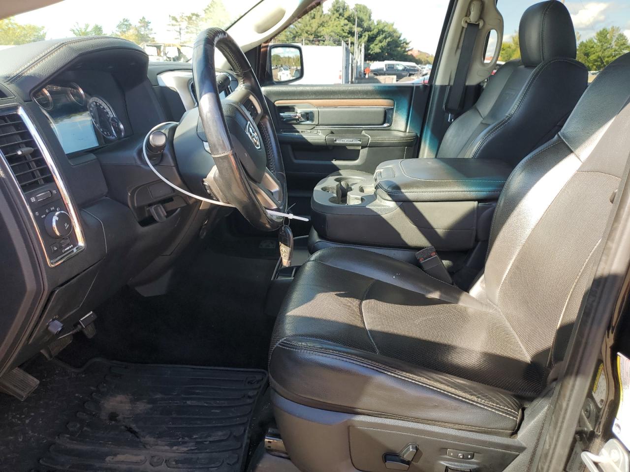 2016 Ram 2500 Laramie VIN: 3C6UR5FL6GG387477 Lot: 84609635