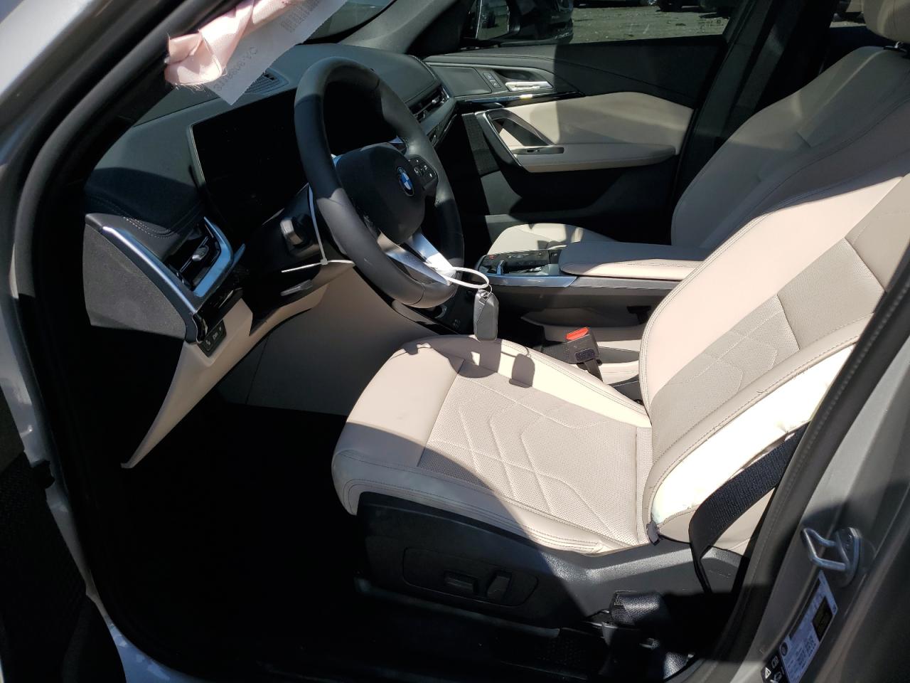 2025 BMW X1 xDrive28I VIN: WBX73EF0XS5225917 Lot: 71913365