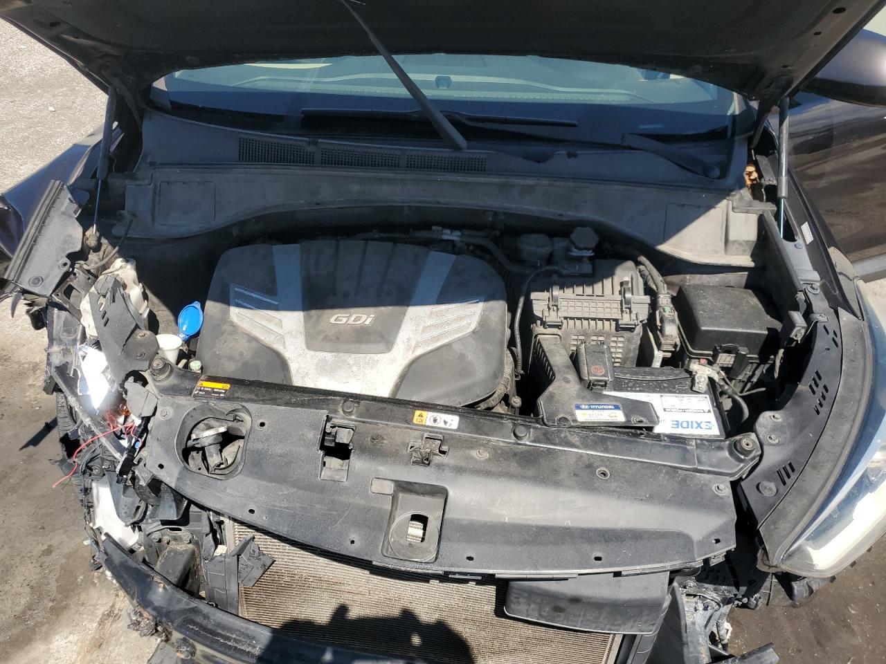 2017 Hyundai Santa Fe Se VIN: KM8SMDHF1HU224696 Lot: 84002645