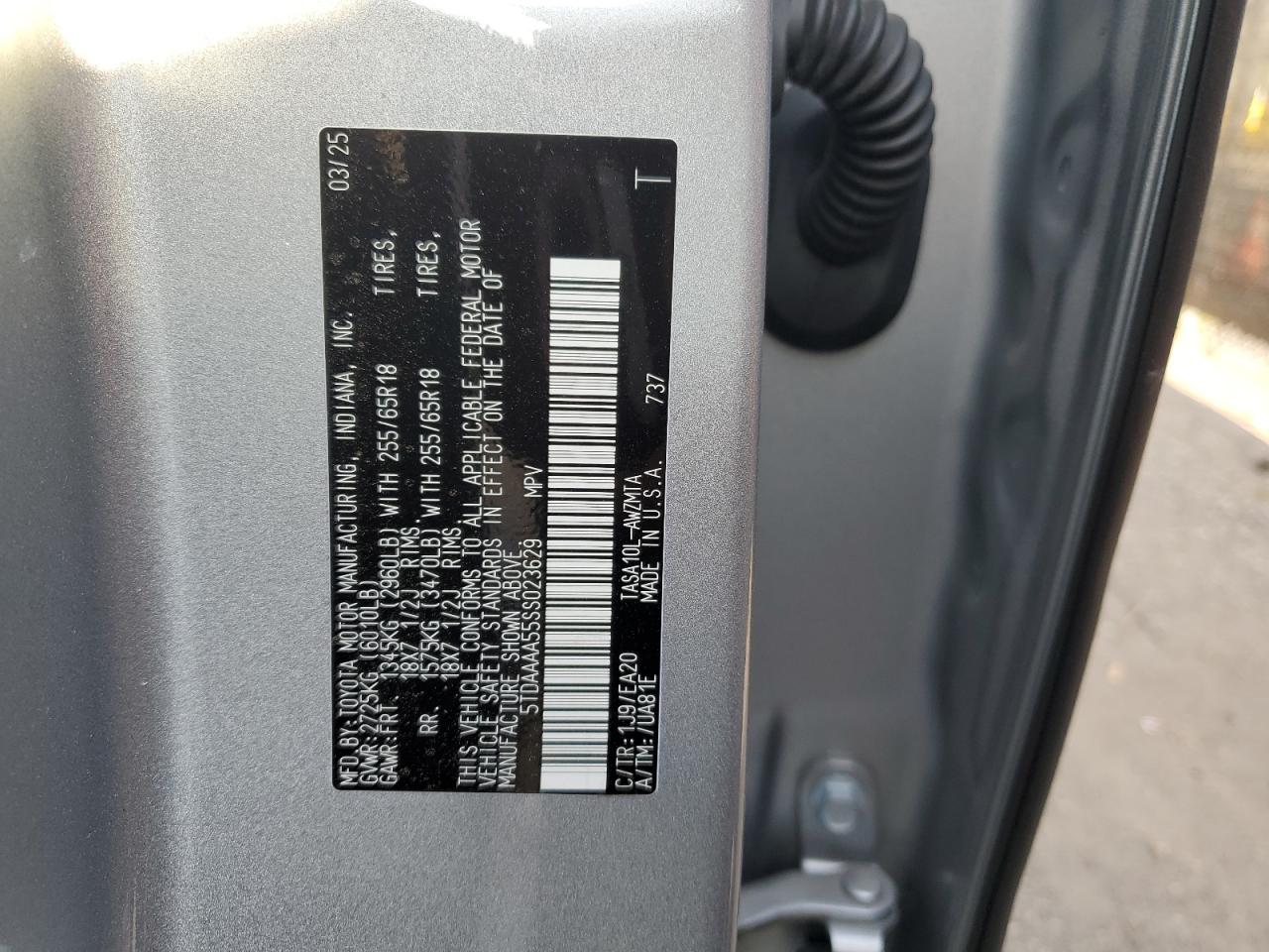 2025 Toyota Grand Highlander Le VIN: 5TDAAAA55SS023629 Lot: 81696025