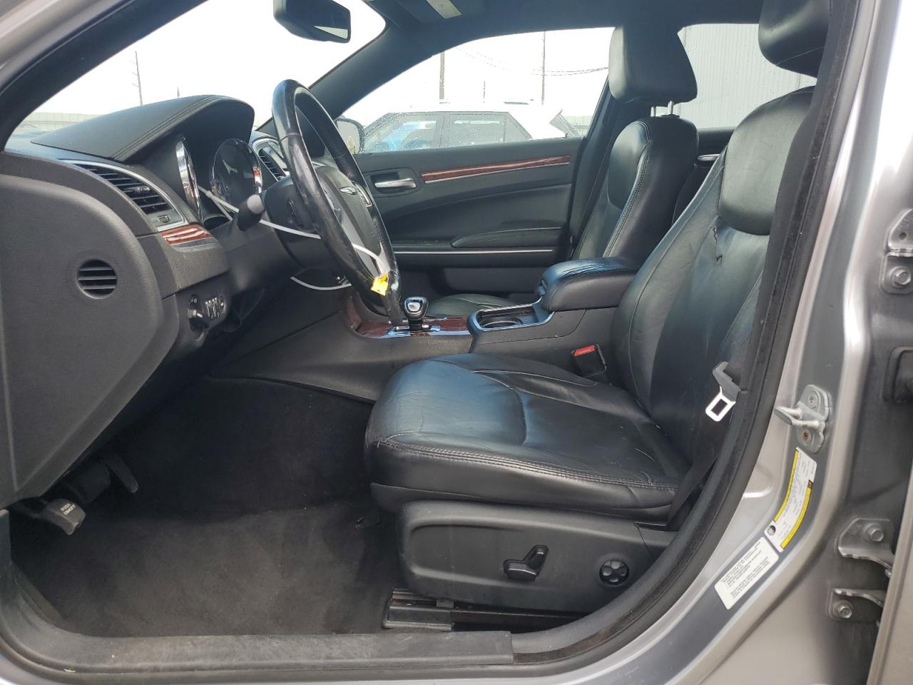 2013 Chrysler 300 VIN: 2C3CCAAG2DH708116 Lot: 81411865
