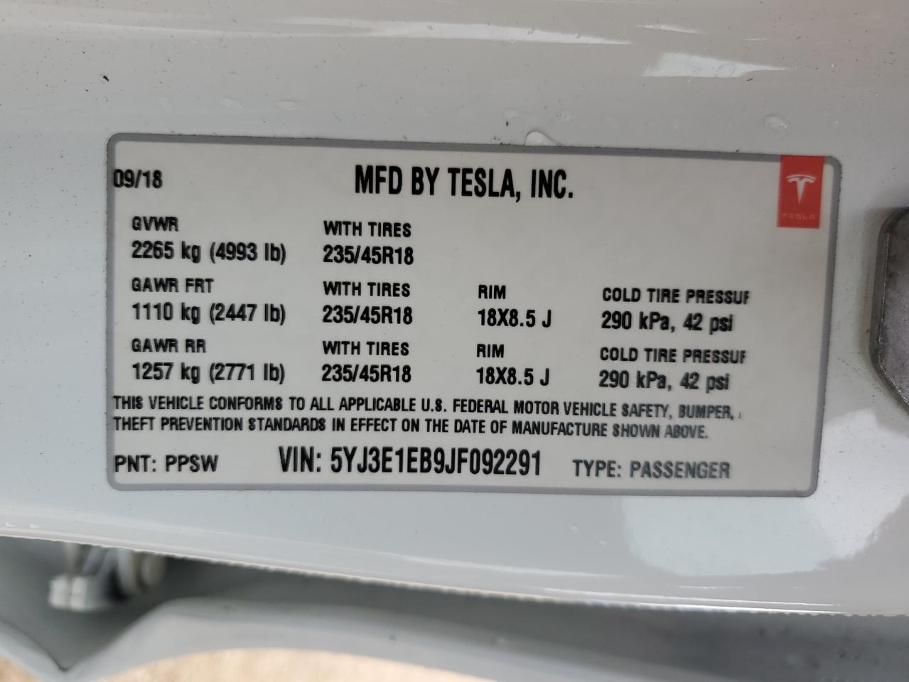 2018 Tesla Model 3 VIN: 5YJ3E1EB9JF092291 Lot: 71012885