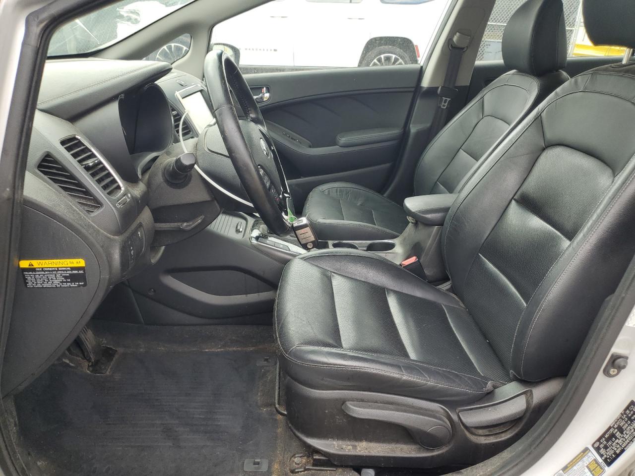 2017 Kia Forte Ex VIN: 3KPFL4A83HE053128 Lot: 84001925