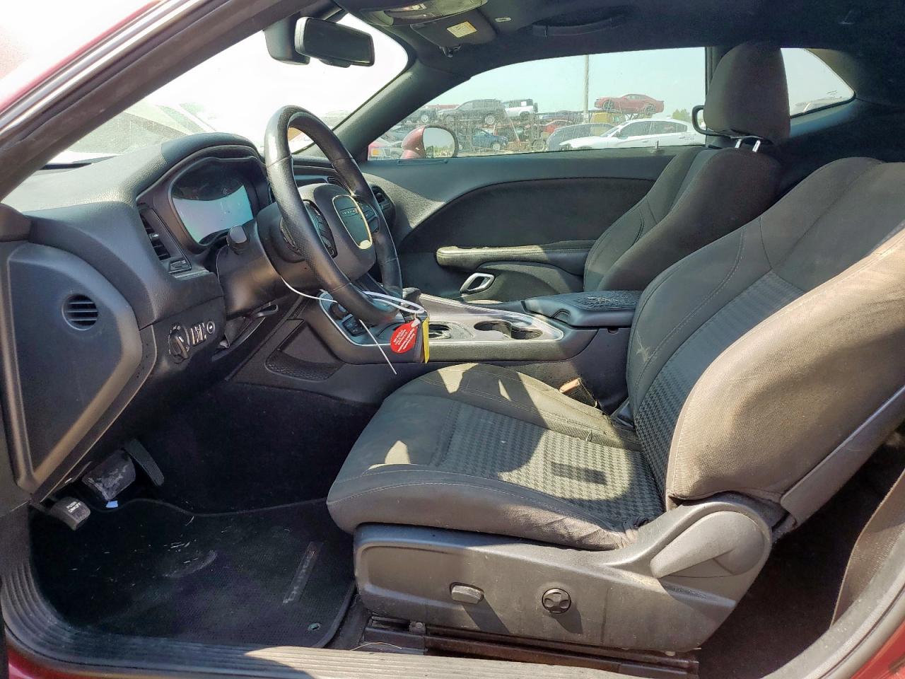 2018 Dodge Challenger Sxt VIN: 2C3CDZAG6JH215031 Lot: 80861835