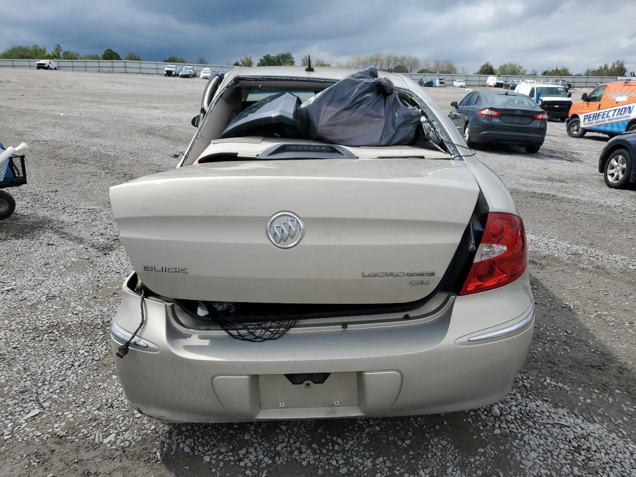 2008 Buick Lacrosse Cx VIN: 2G4WC582381157697 Lot: 81555615