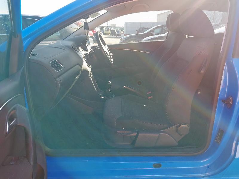 2015 VOLKSWAGEN POLO SE