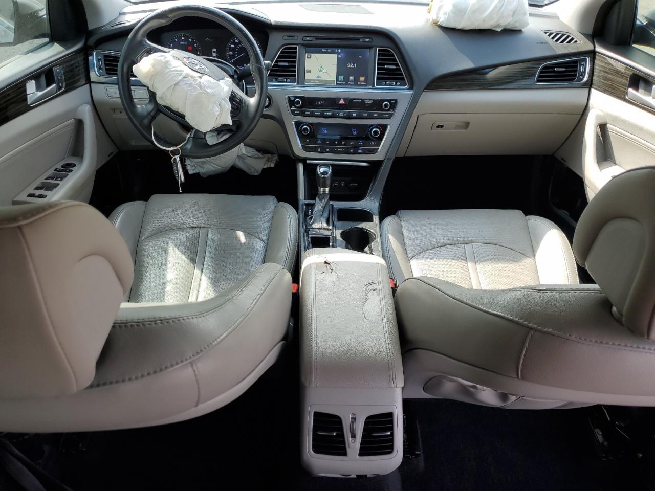 2016 Hyundai Sonata Sport VIN: 5NPE34AF8GH301605 Lot: 82050355