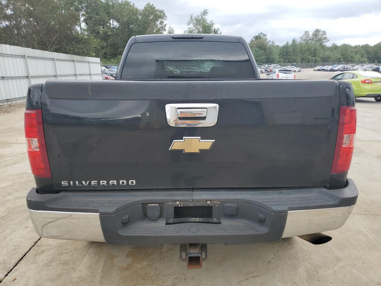 2008 Chevrolet Silverado C2500 Heavy Duty VIN: 1GCHC23K08F111241 Lot: 84767425