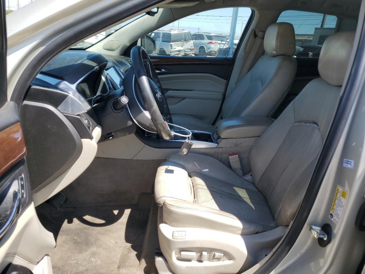 2013 Cadillac Srx Luxury Collection VIN: 3GYFNCE30DS572128 Lot: 71810735