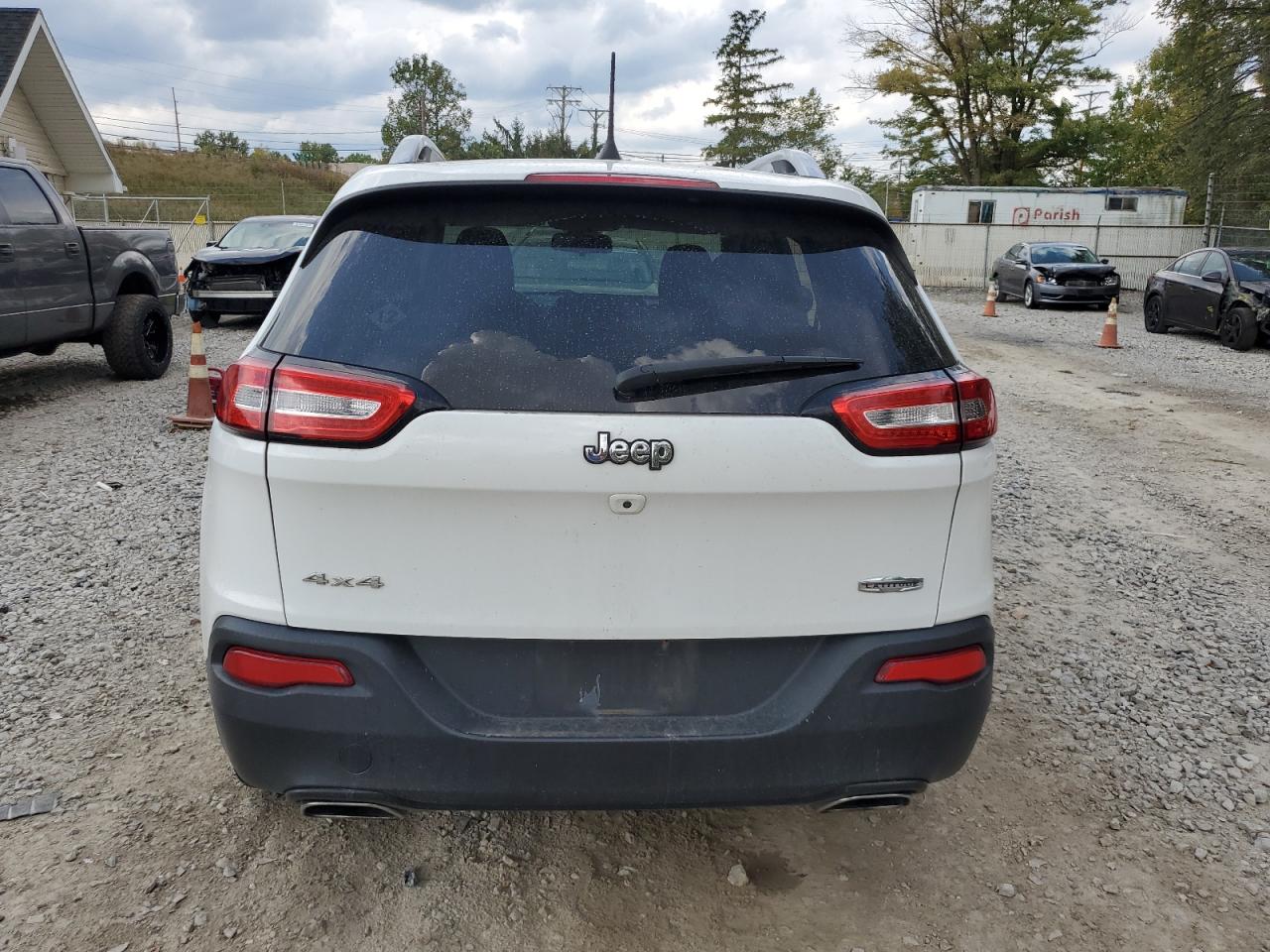 2016 Jeep Cherokee Latitude VIN: 1C4PJMCSXGW241815 Lot: 80567885