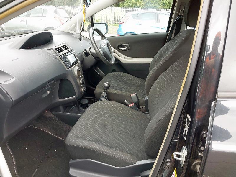 2011 TOYOTA YARIS T SPIRIT VVT-I 