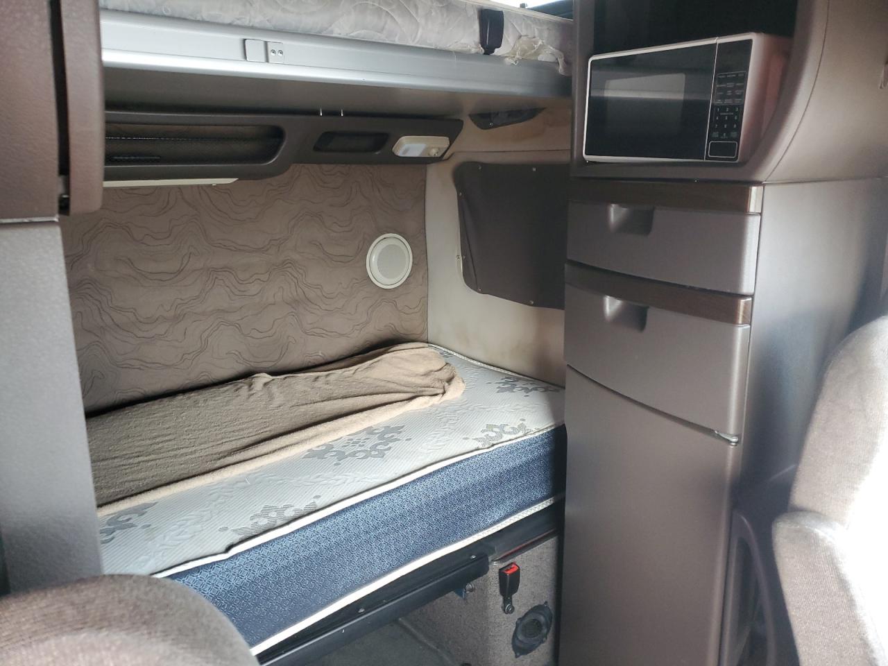 2017 Volvo Vn Vnl VIN: 4V4NC9EH0HN991316 Lot: 80367525