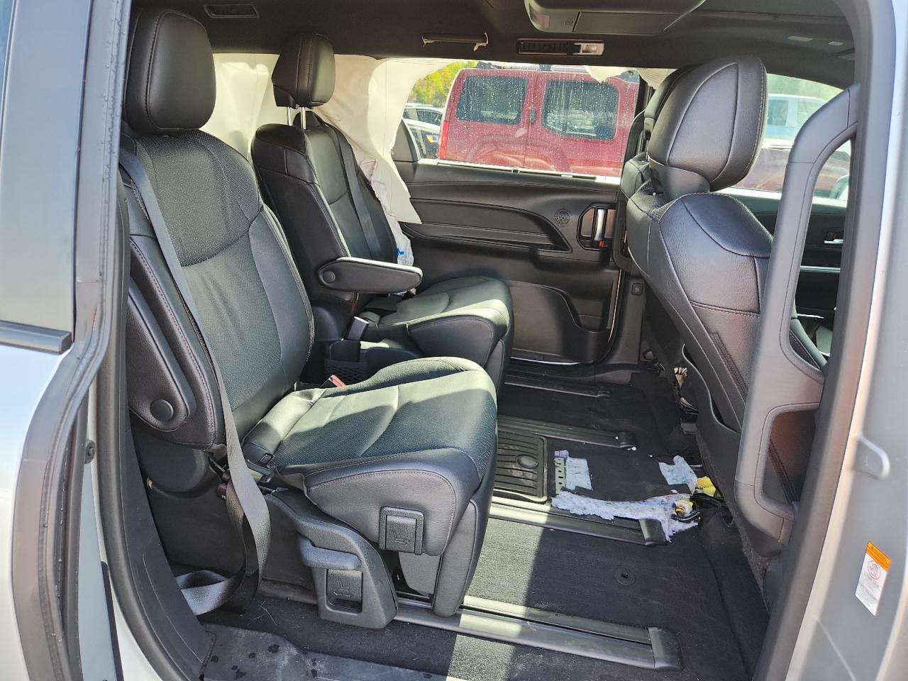 2025 Toyota Sienna Limited VIN: 5TDERKEC0SS252907 Lot: 84353665