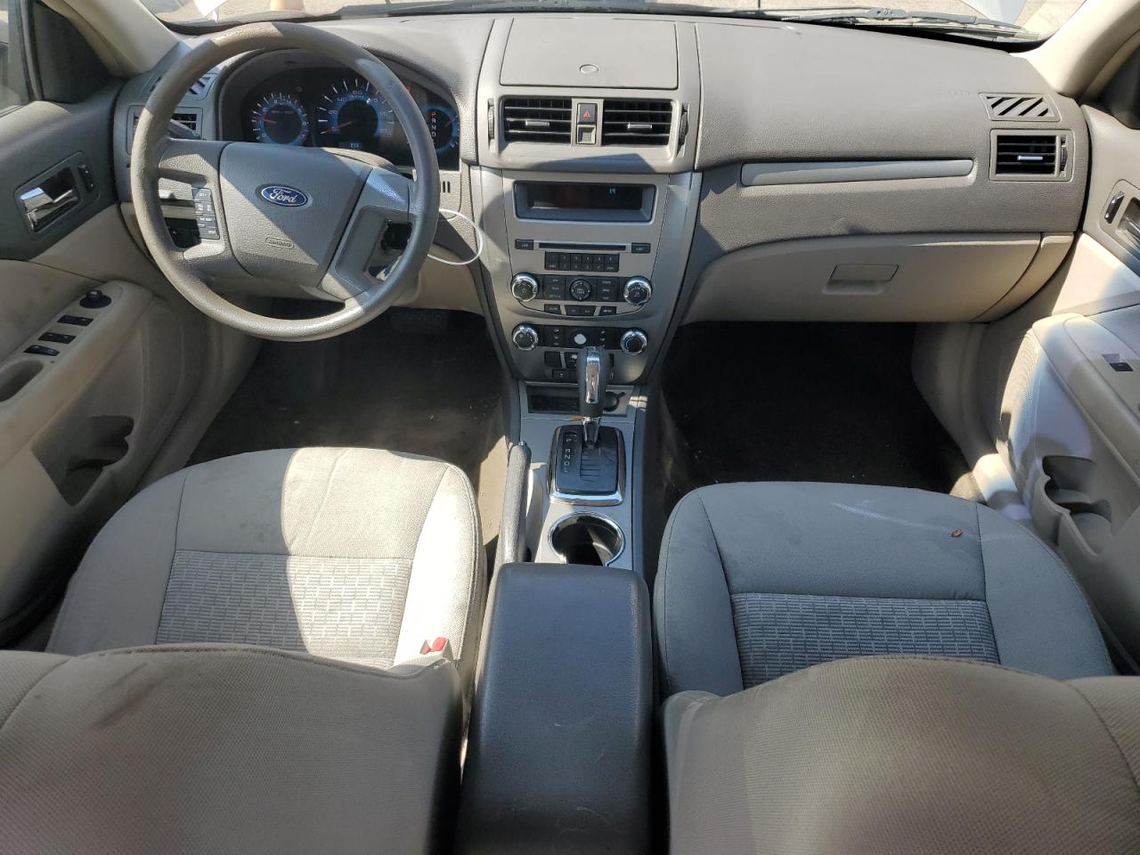 2010 Ford Fusion S VIN: 3FAHP0GA4AR427668 Lot: 81875335