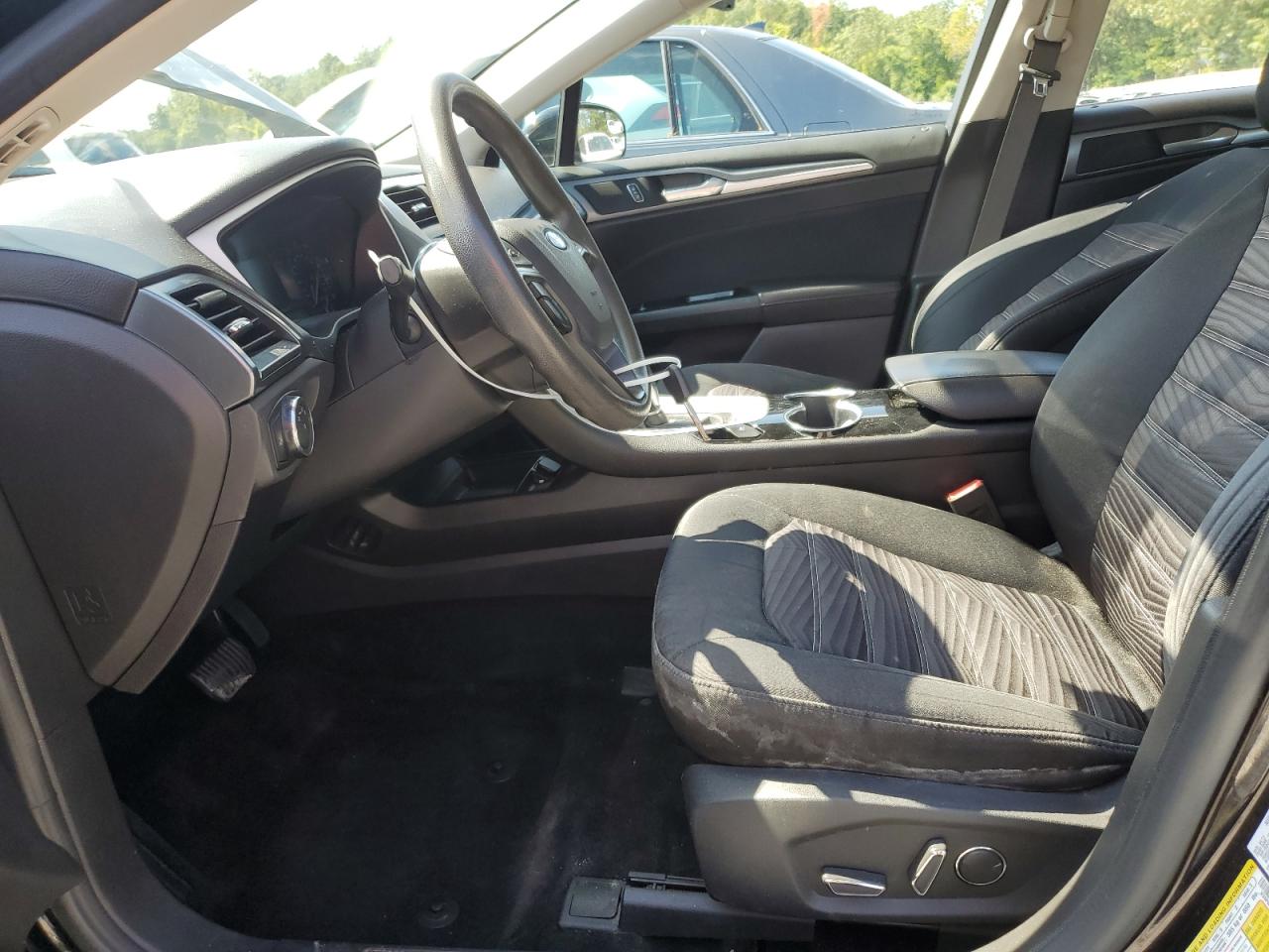 2016 Ford Fusion Se VIN: 3FA6P0H72GR108384 Lot: 71870545