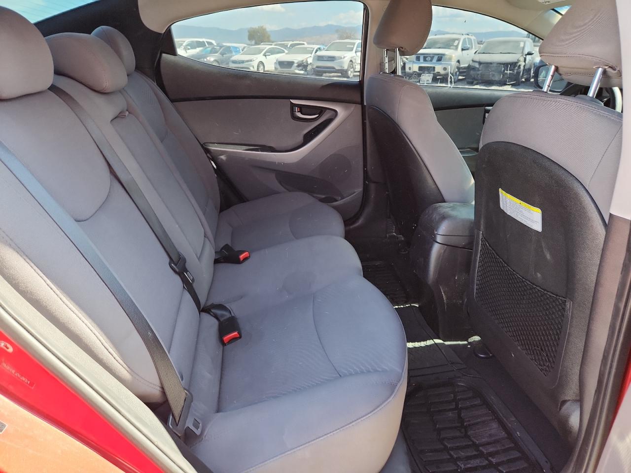 2016 Hyundai Elantra Se VIN: 5NPDH4AE7GH758314 Lot: 80529475