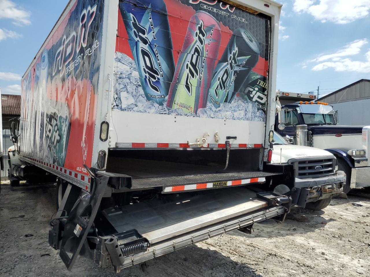 2016 International 4000 4300 - Trucks Delivery Truck VIN: 1HTMMMMLXGH108321 Lot: 80359105