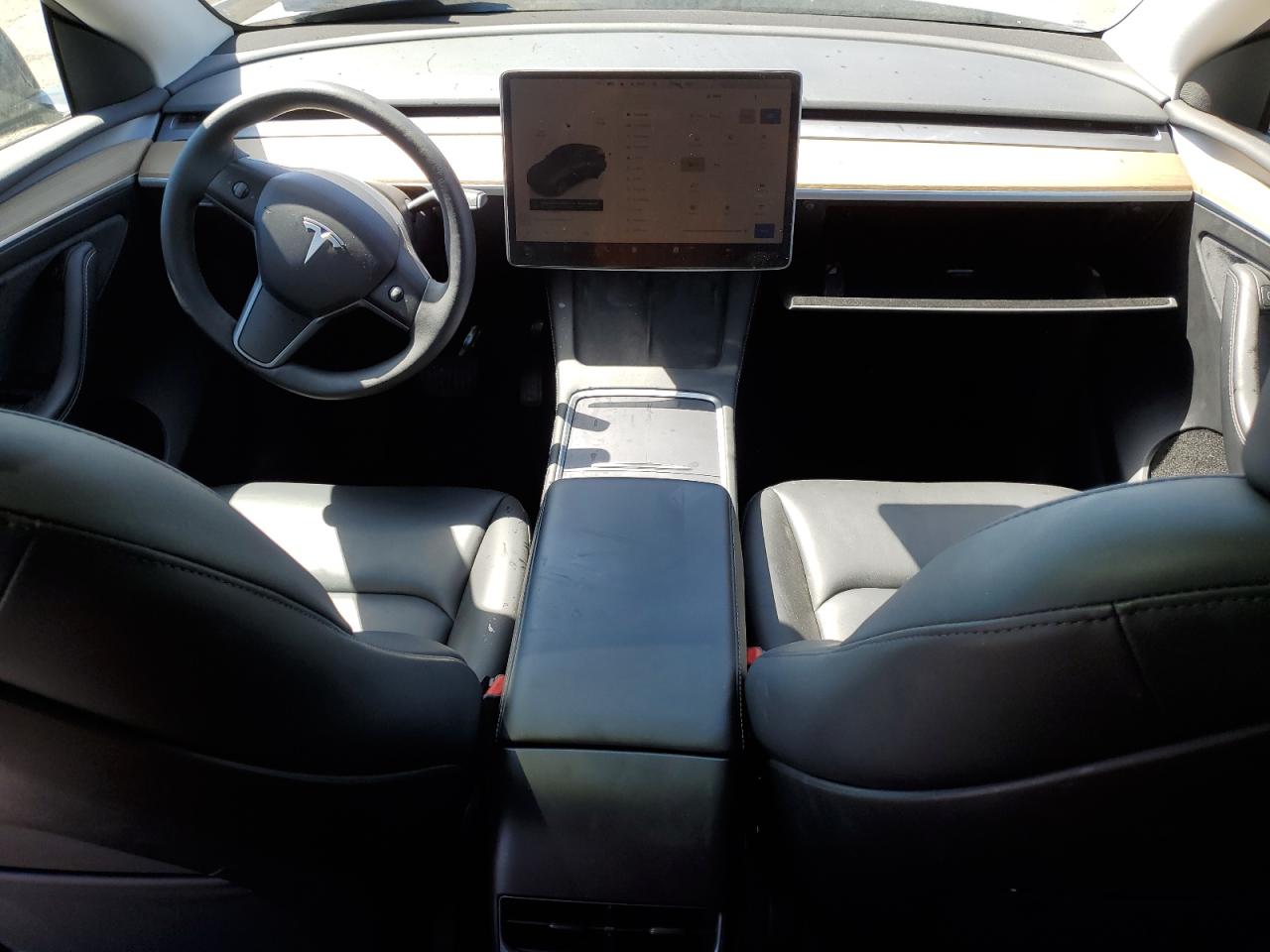 2023 Tesla Model Y VIN: 7SAYGDEE5PA053010 Lot: 70861565