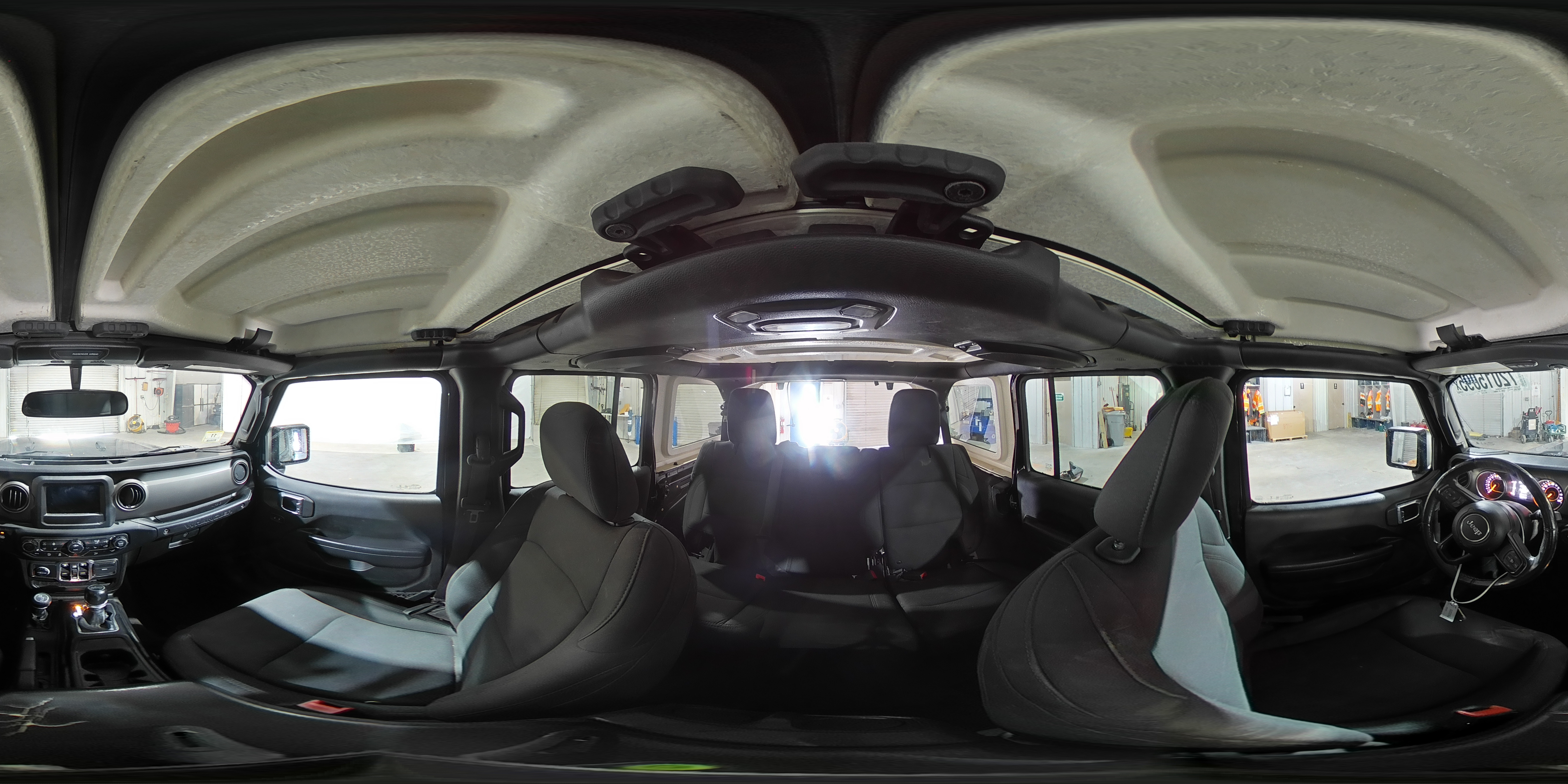 2018 Jeep Wrangler Unlimited Sport VIN: 1C4HJXDG2JW273231 Lot: 72015095