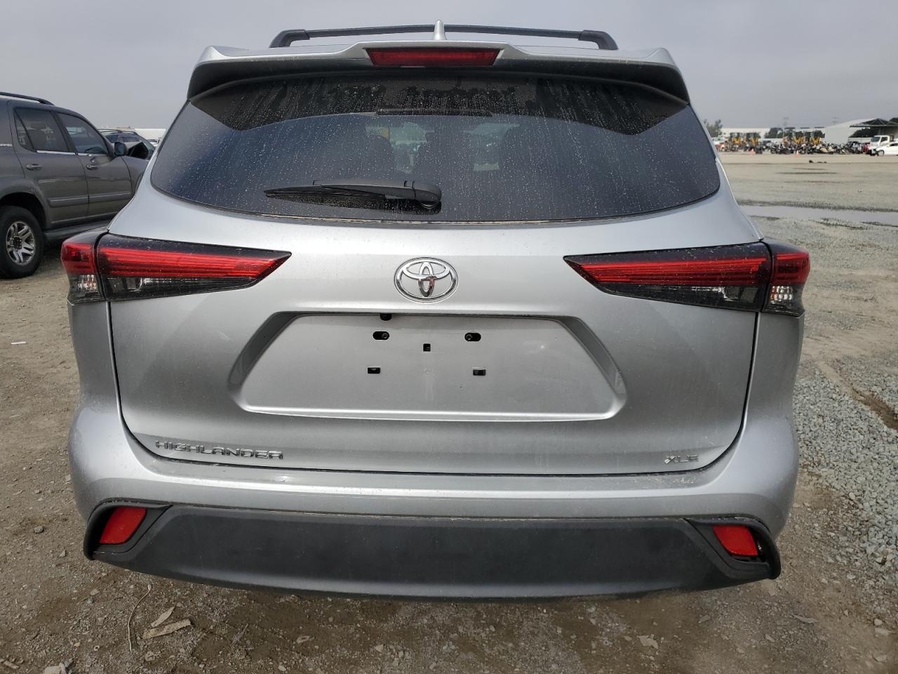 2022 Toyota Highlander Xle VIN: 5TDHZRAH6NS551359 Lot: 81415055