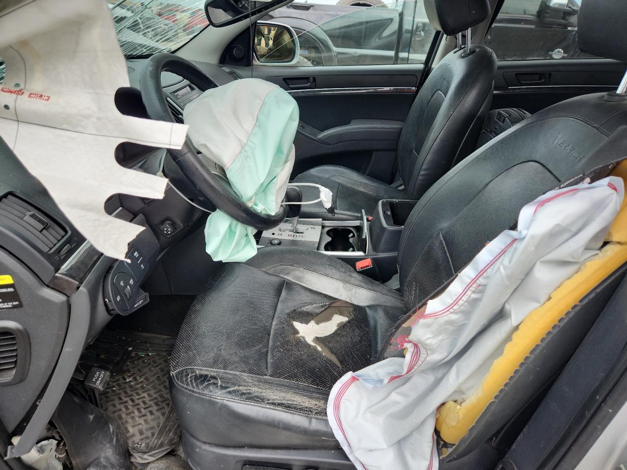 2012 Hyundai Veracruz Gls VIN: KM8NUDCC9CU184869 Lot: 71051325