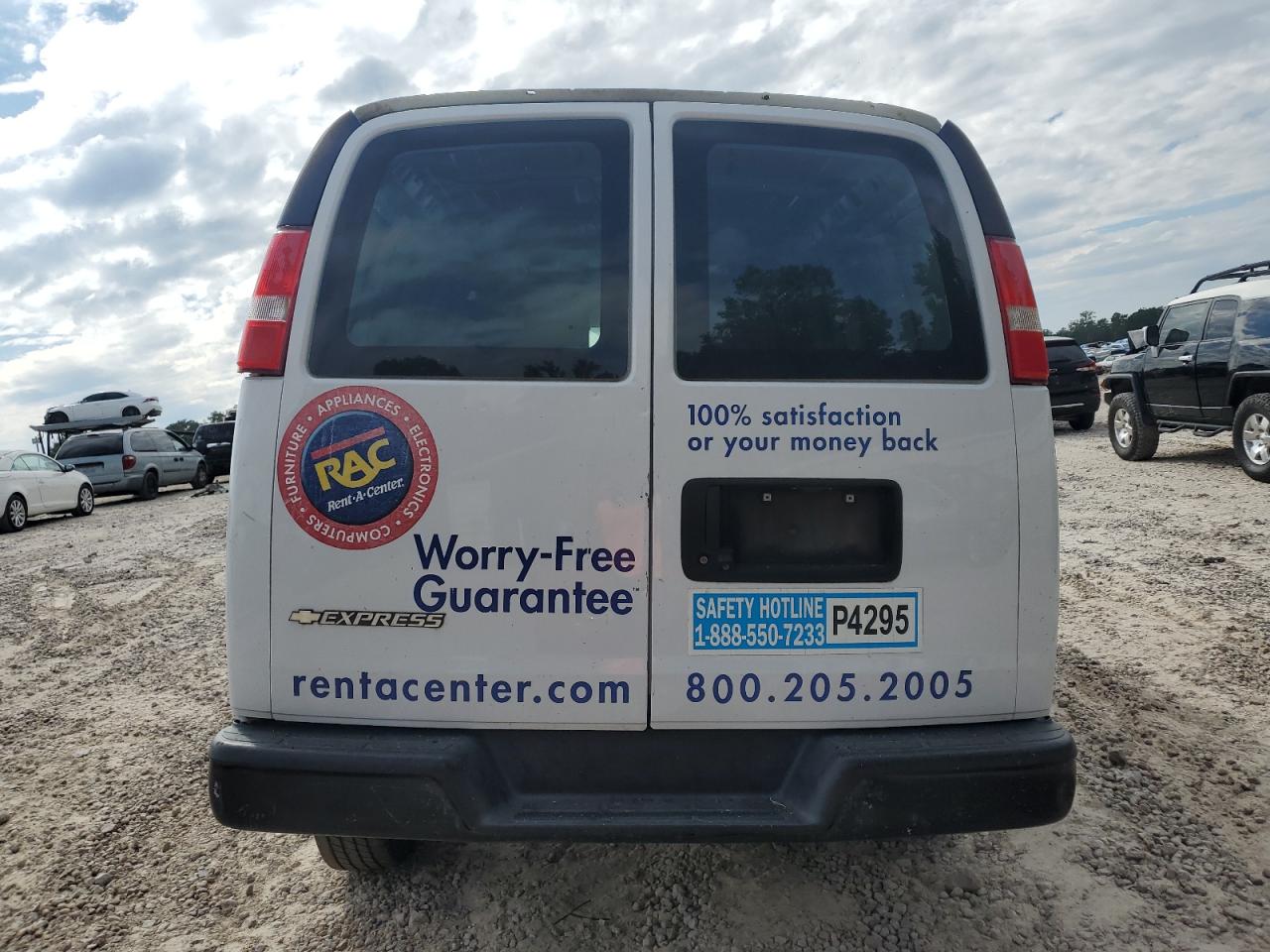 2018 Chevrolet Express G2500 VIN: 1GCWGAFP9J1336659 Lot: 72010685