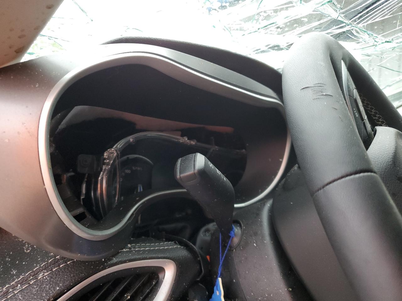 2024 Chrysler Pacifica Hybrid Select VIN: 2C4RC1S74RR150663 Lot: 83822675