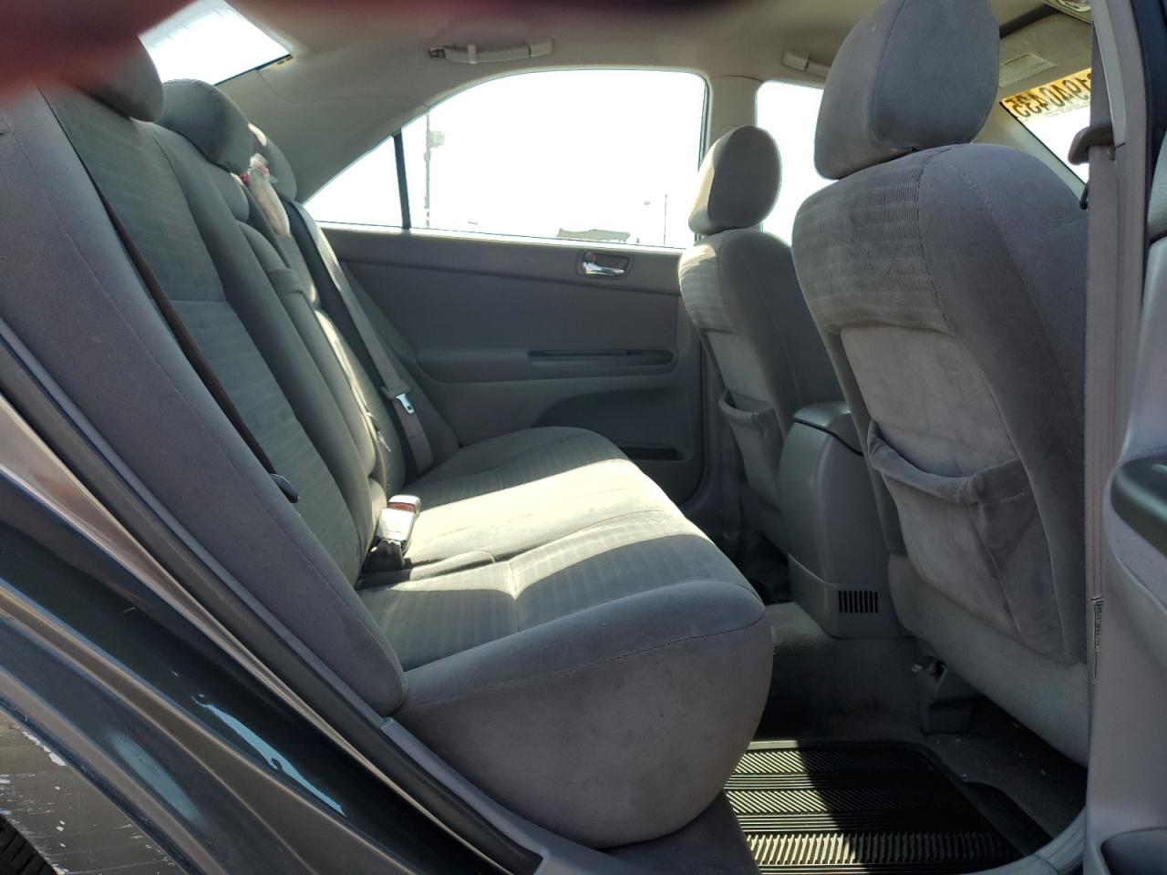 2005 Toyota Camry Le VIN: 4T1BE32K25U941939 Lot: 81940435