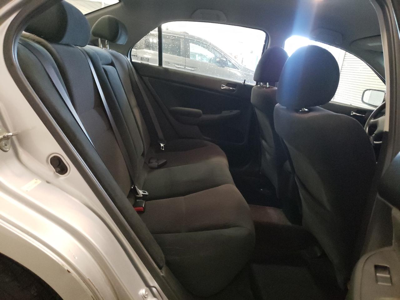 2005 Honda Accord Lx VIN: 1HGCM56475A140865 Lot: 71086555