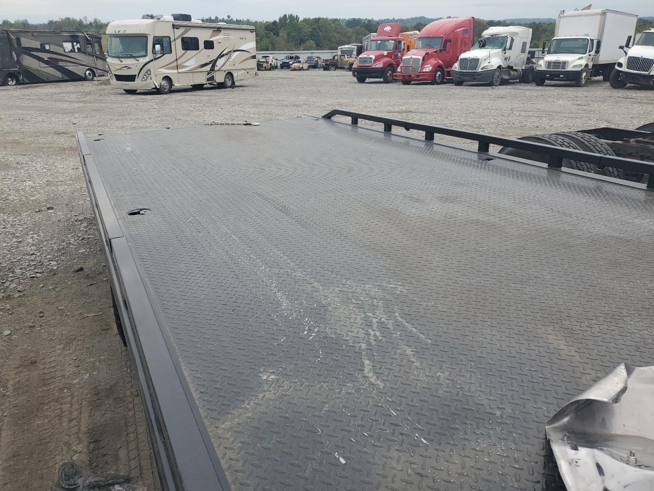 2025 International Mv607 - Flat Bed Truck VIN: 1HTEUMML4SS053462 Lot: 83800415